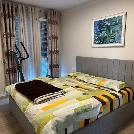 Family Friendly 2 Bedroom Apartment Eden Gardens Tirana City Center Zewnętrze zdjęcie