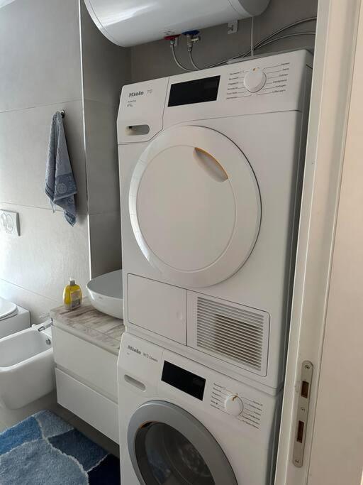 Family Friendly 2 Bedroom Apartment Eden Gardens Tirana City Center Zewnętrze zdjęcie